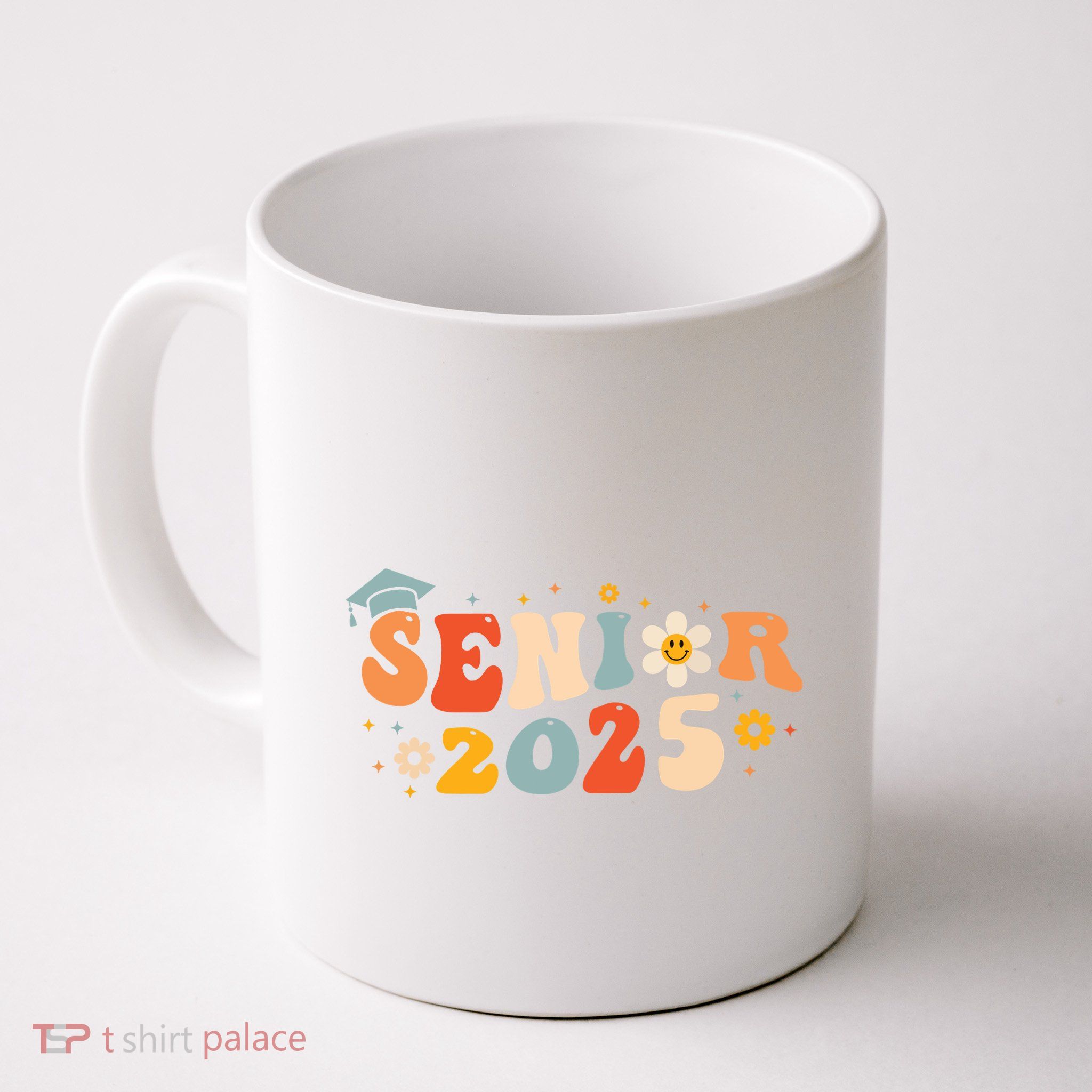 Senior 2025 Groovy Retro Senior Class Of 2025 Graduation Coffee Mug
