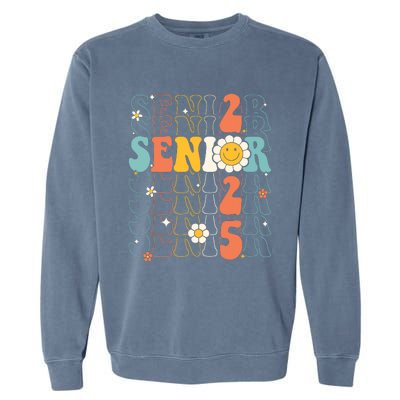 Senior 2025 Retro Groovy Class Of 2025 Graduation Senior 25 Garment-Dyed Sweatshirt