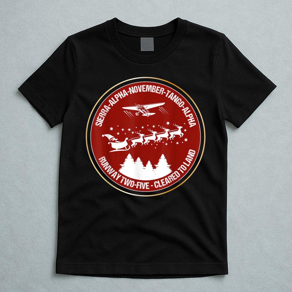 Santa Airlines Aviation Holiday Retro Pilot Christmas T-Shirt