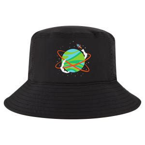 Spacecraft Approaching A Distant Exoplanet Cool Comfort Performance Bucket Hat