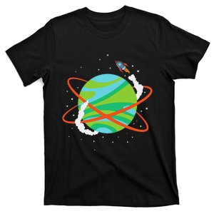 Spacecraft Approaching A Distant Exoplanet T-Shirt