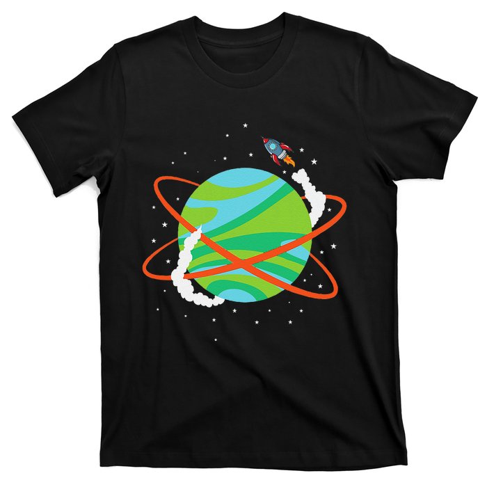 Spacecraft Approaching A Distant Exoplanet T-Shirt