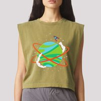 Spacecraft Approaching A Distant Exoplanet Garment-Dyed Women's Muscle Tee