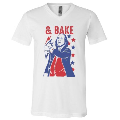 Shake And Bake Funny Couple Matching 4th of July Bake V-Neck T-Shirt