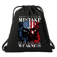 Skull American Flag Dont Ever Mistake Old Age For Weakness Drawstring Bag