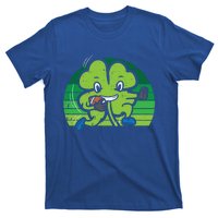 Shamrock American Football St Patricks Day Cute Gift T-Shirt