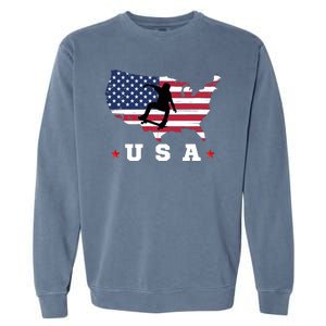 Skateboader American Flag Usa Patriotic Sports American Skateboarding Skater Garment-Dyed Sweatshirt