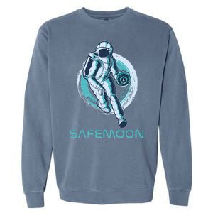 Safemoon Blockchain Cryptocurrency Astronaut Basketball Garment-Dyed Sweatshirt