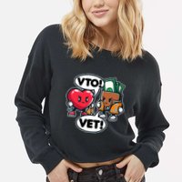 Swagazon Associate Heart Says Vto Wallet Says Vet Cropped Pullover Crew