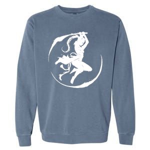 Samurai Lady Katana Slashing Circle Garment-Dyed Sweatshirt