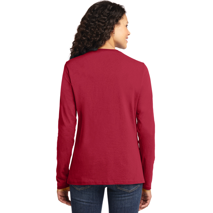 Santa Claus Doesn't Exist But I cant Read Ladies Long Sleeve Shirt