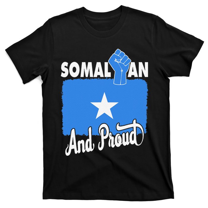 Somalian And Proud Love Somalia With Somalia Flag Fist T-Shirt