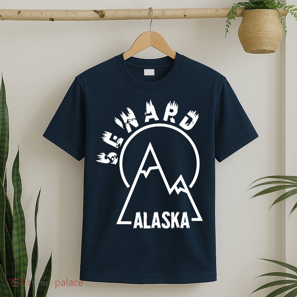 Seward Alaska State / Vintage Mountain Design Seward, AK T-Shirt