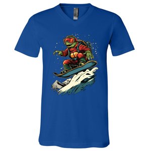 Snowboarding Animals Turtle On A Snowboard Snowboarding Gift V-Neck T-Shirt