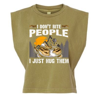 Snake Banana Ball Python Garment-Dyed Women's Muscle Tee