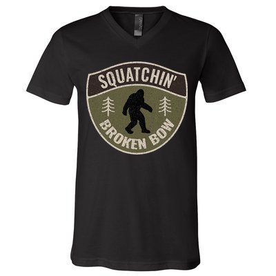 Squatchin Broken Bow Oklahoma Bigfoot Sign Art Sasquatch V-Neck T-Shirt