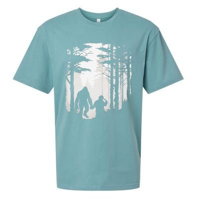 Santa Bigfoot Christmas Coming Sueded Cloud Jersey T-Shirt