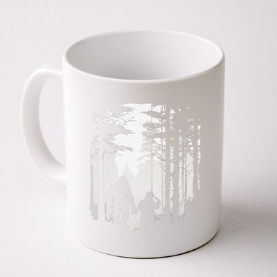 Santa Bigfoot Christmas Coming Coffee Mug