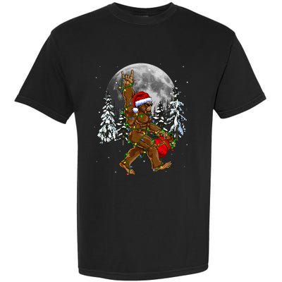 Santa Bigfoot Christmas Lights Rock Funny Sasquatch Believe Garment-Dyed Heavyweight T-Shirt