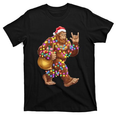 Santa Bigfoot Christmas Lights Rock Funny Sasquatch Believe T-Shirt