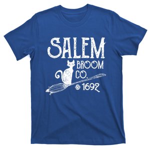 Salem Broom Co Cute Witch Trials 1692 S Halloween Cute Gift T-Shirt