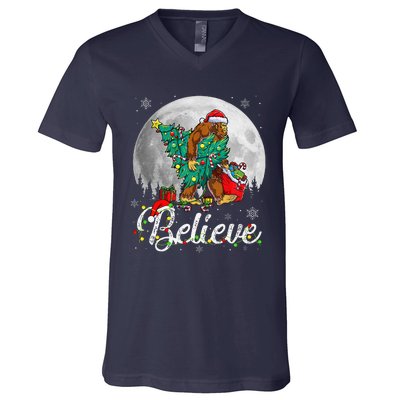 Santa Bigfoot Christmas Lights Funny Sasquatch Believe Xmas V-Neck T-Shirt