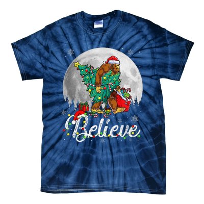 Santa Bigfoot Christmas Lights Funny Sasquatch Believe Xmas Tie-Dye T-Shirt