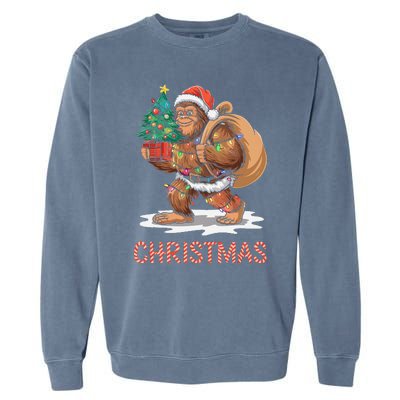 Santa Bigfoot Christmas Lights Funny Sasquatch Believe Xmas Garment-Dyed Sweatshirt