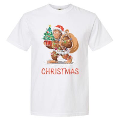 Santa Bigfoot Christmas Lights Funny Sasquatch Believe Xmas Garment-Dyed Heavyweight T-Shirt