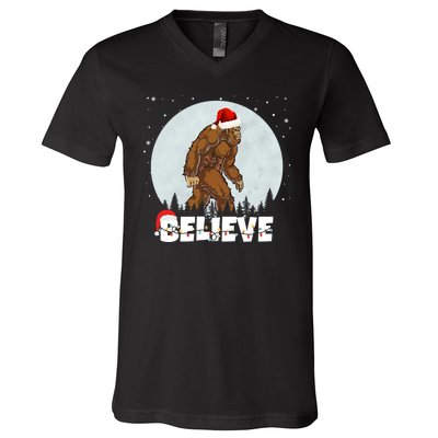 Santa Bigfoot Christmas Rock Funny Sasquatch Believe V-Neck T-Shirt