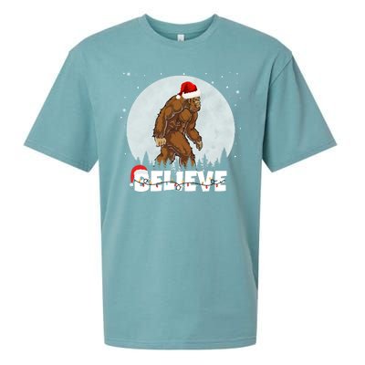 Santa Bigfoot Christmas Rock Funny Sasquatch Believe Sueded Cloud Jersey T-Shirt