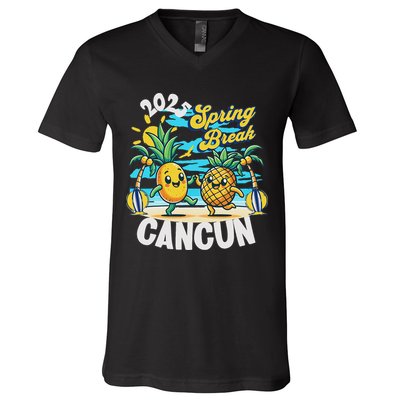 Spring Break Cancun 2025 Family Vacay Souvenir Summer 2025 V-Neck T-Shirt
