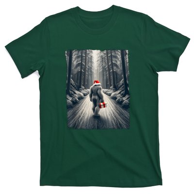 Santa Bigfoot Christmas Sasquatch Believe T-Shirt