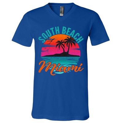South Beach Miami Florida Sunset Vacation Distressed Grunge Cool Gift V-Neck T-Shirt