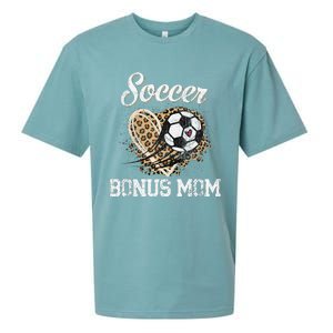 Soccer Bonus Mom Leopard Heart Proud Bonus Mom Sport Lover Sueded Cloud Jersey T-Shirt