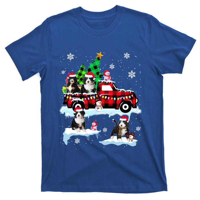 Santa Bernedoodle On Red Plaid Pick Up Truck Christmas Meaningful Gift T-Shirt