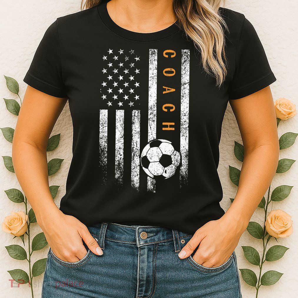 Soccer Coach American Flag Design Soccer Trainer Coaching Womens T-Shirt
