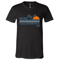 Surf California Beach Retro Sunset Surf 70s V-Neck T-Shirt