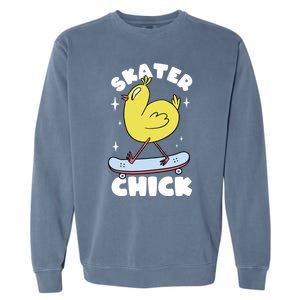 Skater Chick Cute Chicken Skateboard Skateboarding Gift Garment-Dyed Sweatshirt