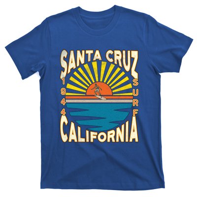 Santa Cruz California Retro Surfing Vintage Skateboarding Meaningful Gift T-Shirt