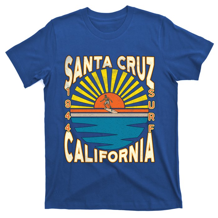 Santa Cruz California Retro Surfing Vintage Skateboarding Meaningful Gift T-Shirt