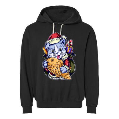 Santa Claus Christmas Cat Bringing Goldfish Garment-Dyed Fleece Hoodie