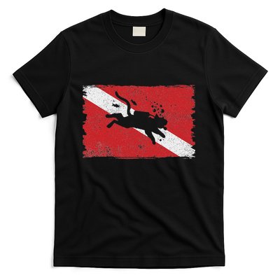 Scuba Cat Diving Flag Vintage Cats Diver Dive Funny Minimal T-Shirt