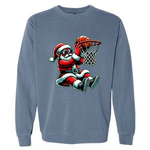 Santa Claus Dunking A Basketball Funny Christmas Basketball Meaningful Gift Garment-Dyed Sweatshirt