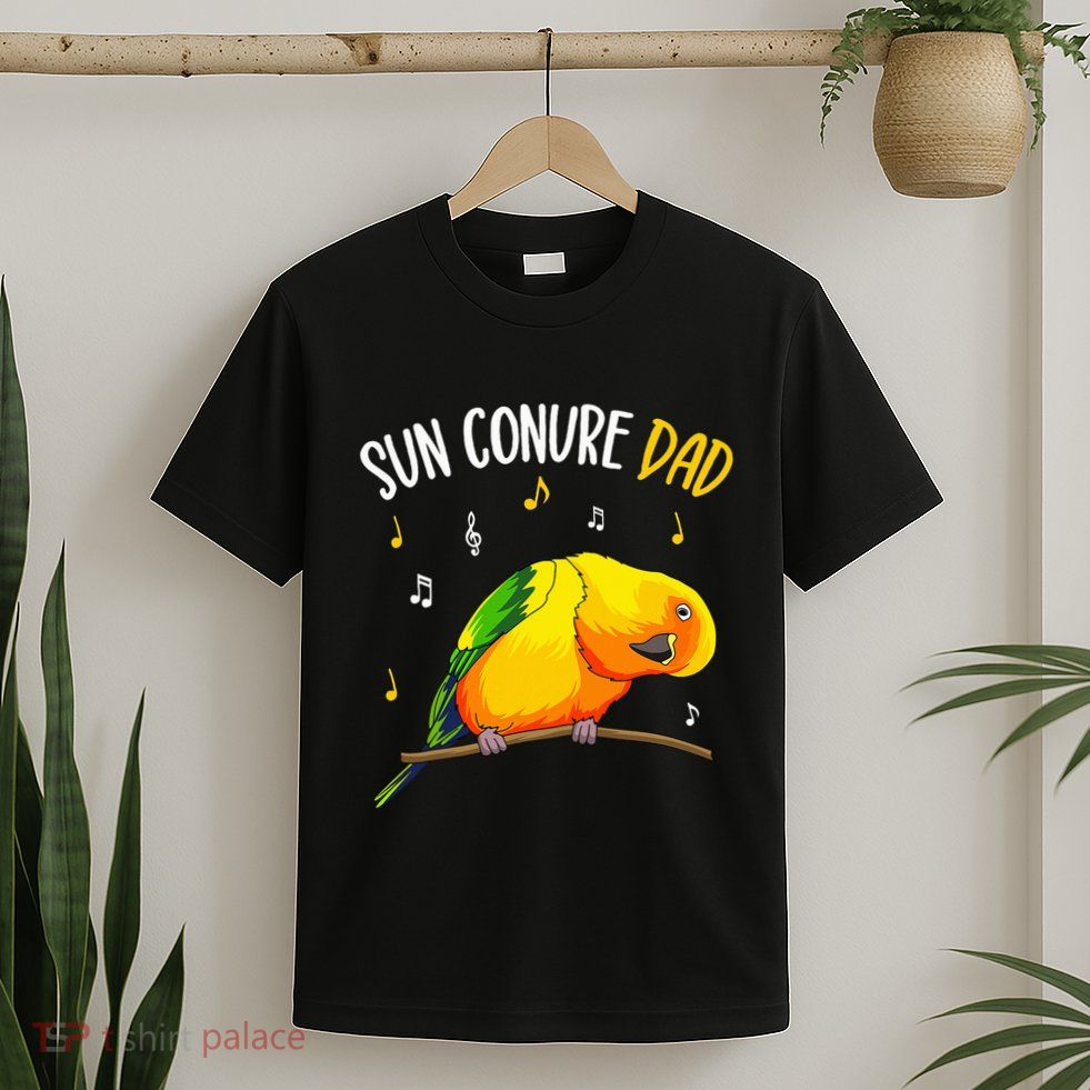 Sun Conure Dad Funny Parrot Bird Lover T-Shirt