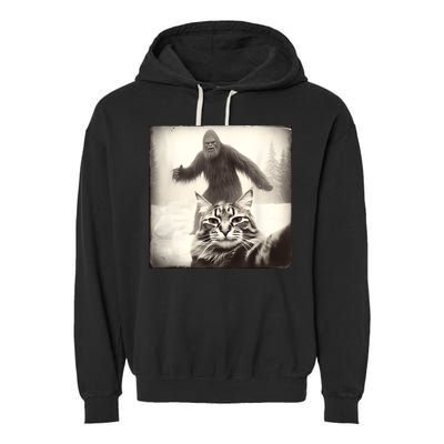 Selfie Cat Finds Bigfoot Sasquatch Funny Cat Bigfoot Photo Garment-Dyed Fleece Hoodie