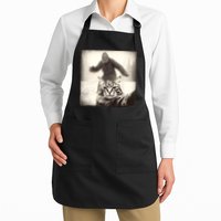 Selfie Cat Finds Bigfoot Sasquatch Funny Cat Bigfoot Photo Apron