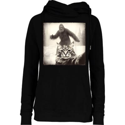 Selfie Cat Finds Bigfoot Sasquatch Funny Cat Bigfoot Photo Womens Funnel Neck Pullover Hood