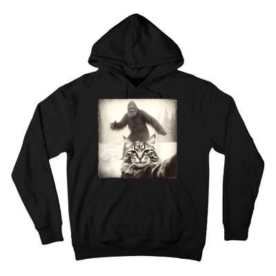Selfie Cat Finds Bigfoot Sasquatch Funny Cat Bigfoot Photo Tall Hoodie