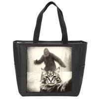 Selfie Cat Finds Bigfoot Sasquatch Funny Cat Bigfoot Photo Zip Tote Bag